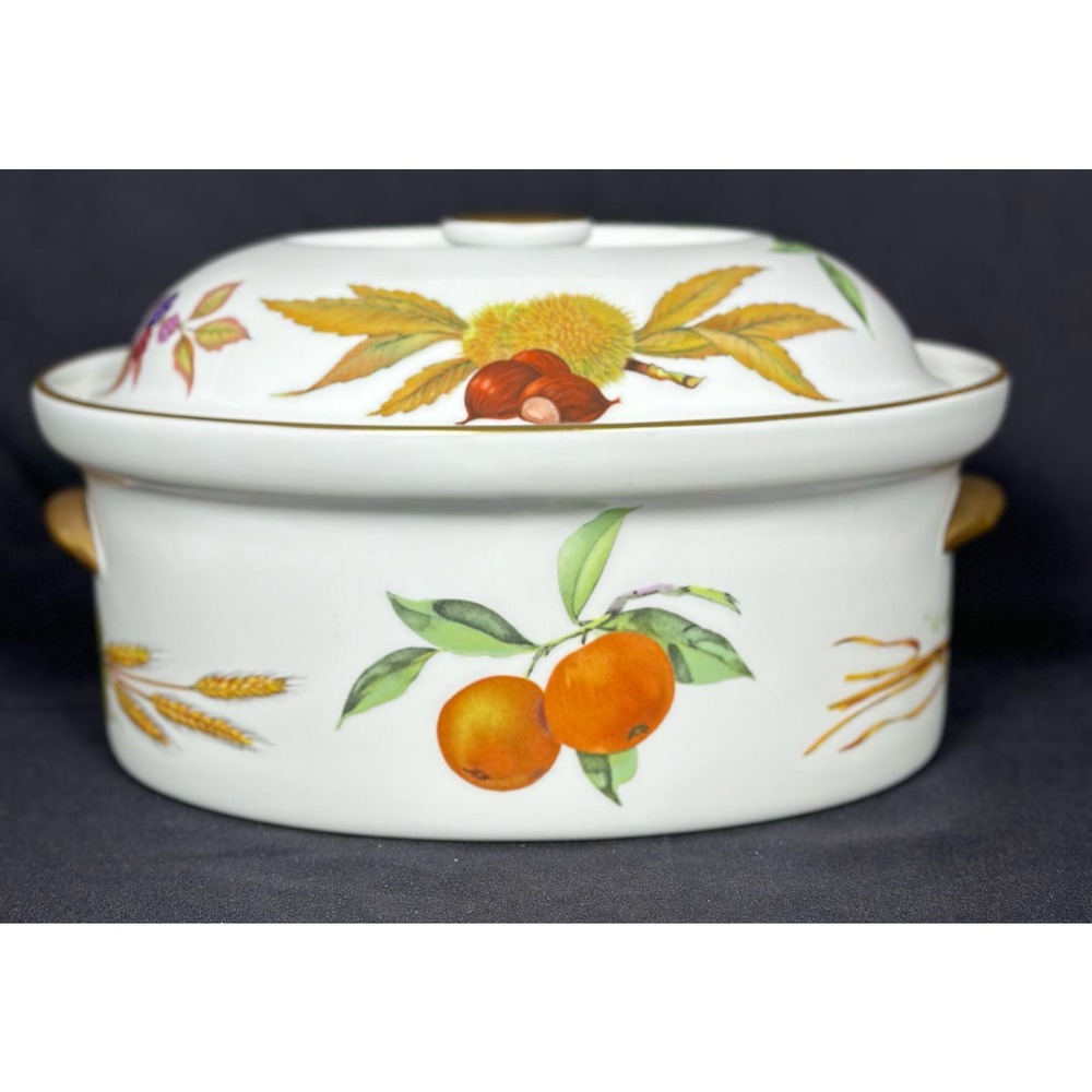 Royal Worcester EVESHAM Gold 2.5 QT Casserole with Lid England Vintage Retired